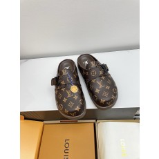 루이비통 버켄슈톡 클로즈드 토 슬리퍼 샌들 (해외배송)