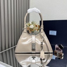 프라다 소프트 럭스 호보백 (해외배송)