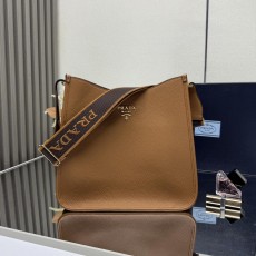 프라다 레더 숄더백 (해외배송)