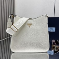프라다 레더 숄더백 (해외배송)