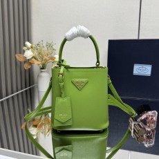 프라다 사피아노 미니 버킷백 (해외배송)