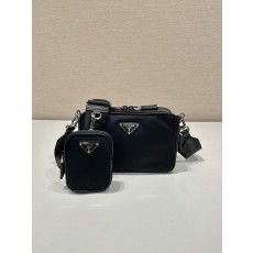 프라다 스몰 메신저 백 (해외배송)